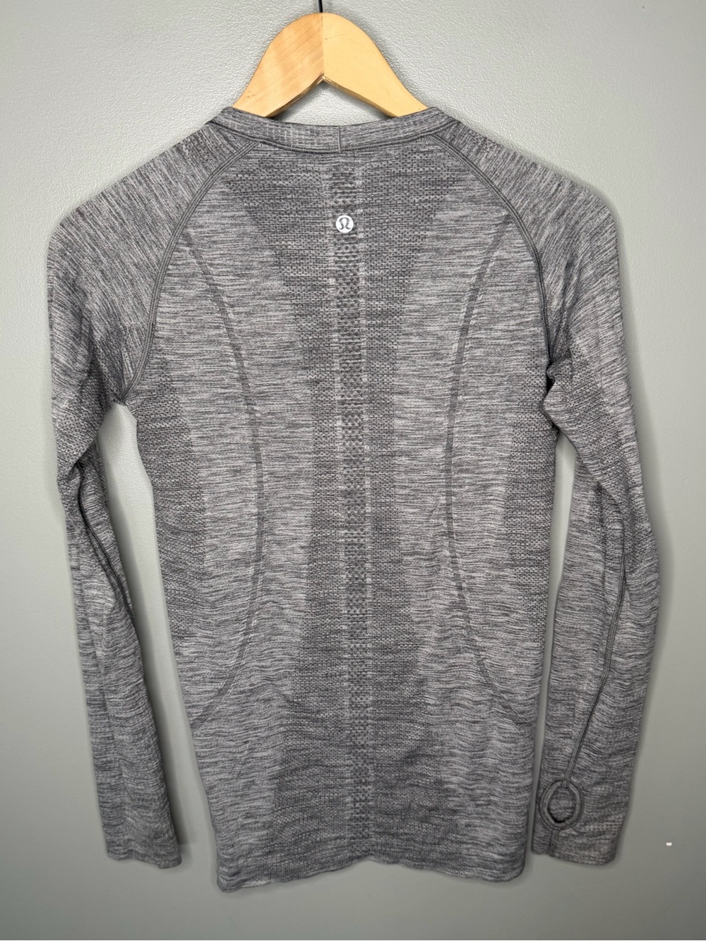 Lululemon Swiftly Tech Long Sleeve - Picture 3 of 10